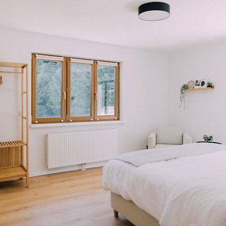 Bacherlhaus Traunkirchen Szoba fotó